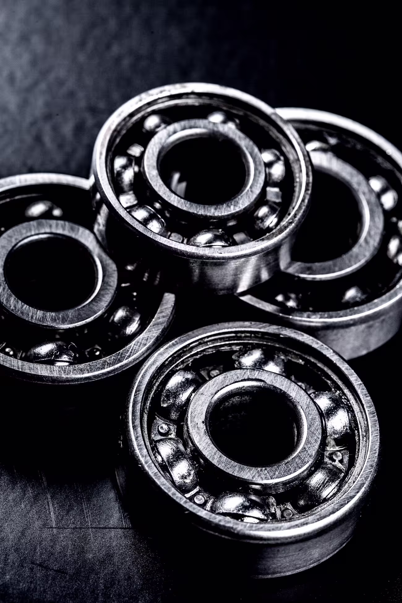 4 Ball Bearing